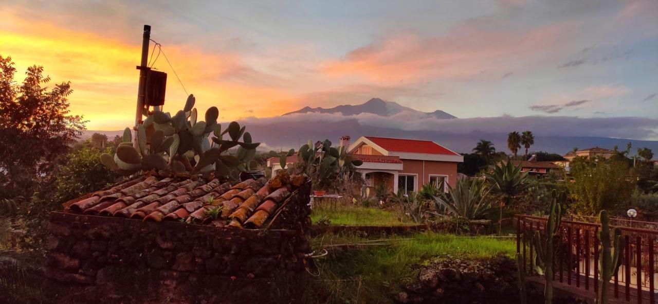 Casa Del Sole Con Vista Sull'Etna A 200 Mt Dal Mare Βίλα Acireale Εξωτερικό φωτογραφία