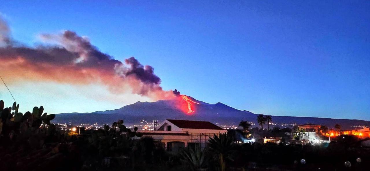 Casa Del Sole Con Vista Sull'Etna A 200 Mt Dal Mare Βίλα Acireale Εξωτερικό φωτογραφία