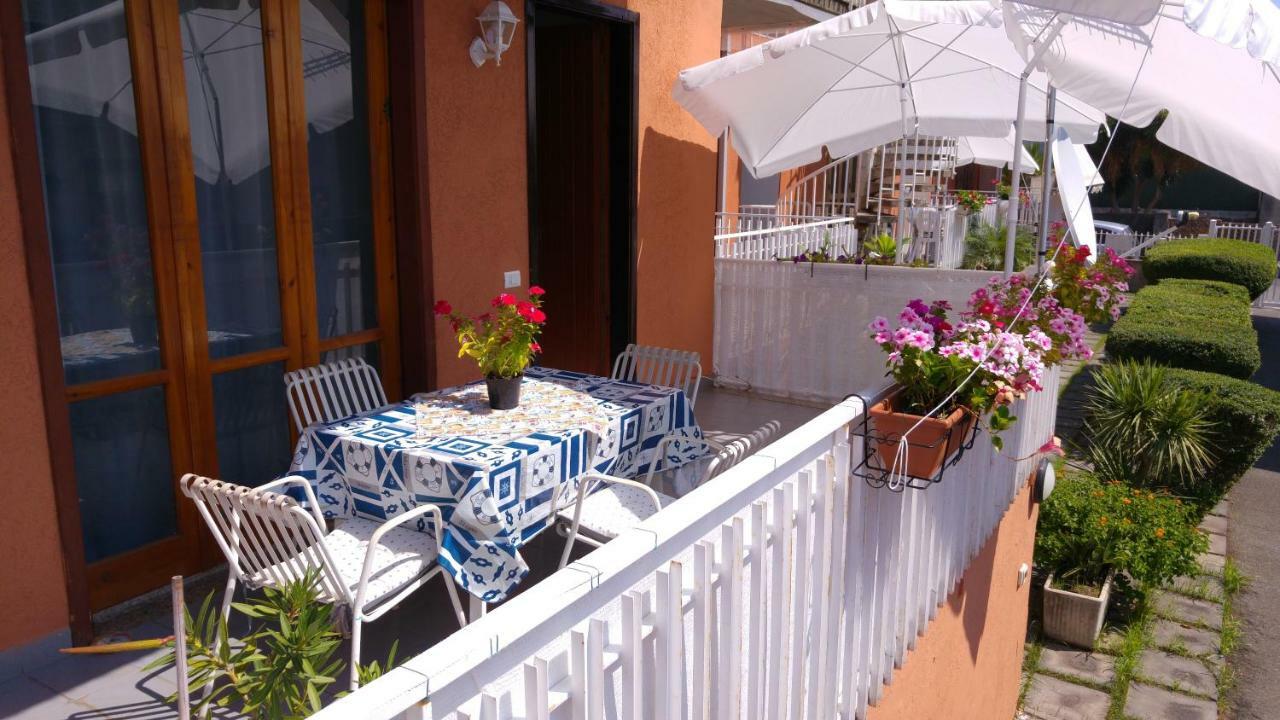 Casa Del Sole Con Vista Sull'Etna A 200 Mt Dal Mare Βίλα Acireale Εξωτερικό φωτογραφία